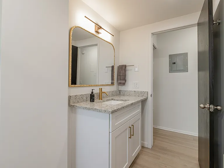 3905 Crooks Rd #23 — Photo 13