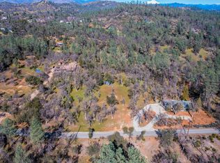 16334 Trail Dr, Redding, CA 96001