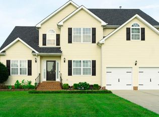 201 Privet Ct, Suffolk, VA 23435