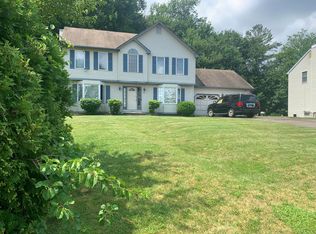 58 Amanda Cir, Windsor, CT 06095