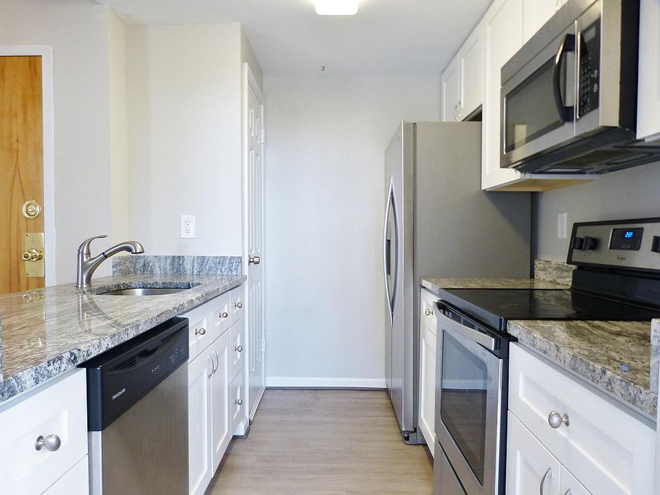 New Kitchen & Appliances!