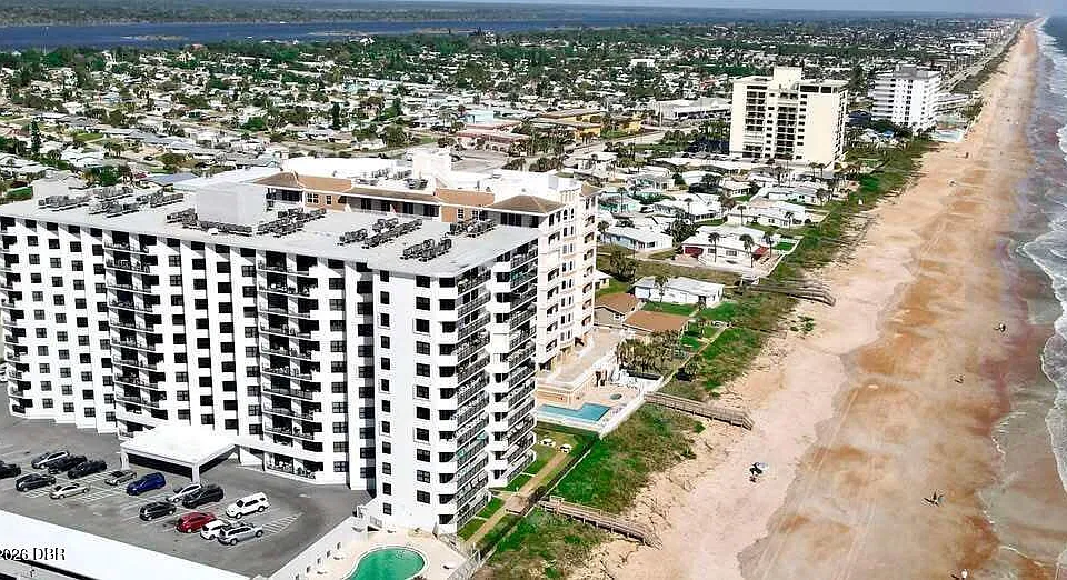 1415 Ocean Shore Blvd #1111