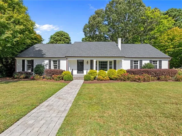 2908 Adam Keeling Rd, Virginia Beach, VA 23454