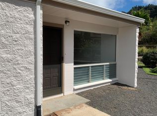692 Kuliouou Rd, Honolulu, HI 96821