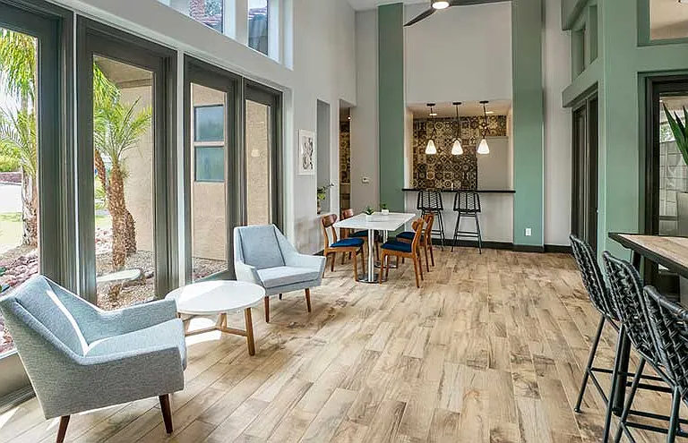 Bella Vista Apartment Homes — Photo 17