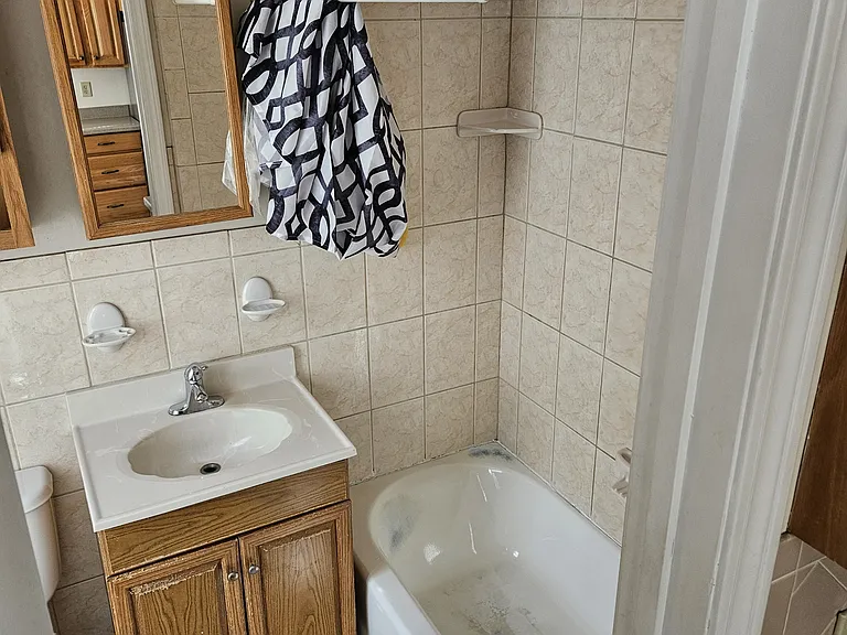 21 Hope St #1 — Photo 15