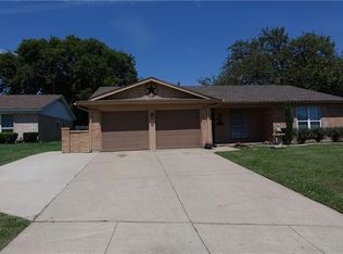 2708 Trinity Valley Ct, Fort Worth, TX 76133