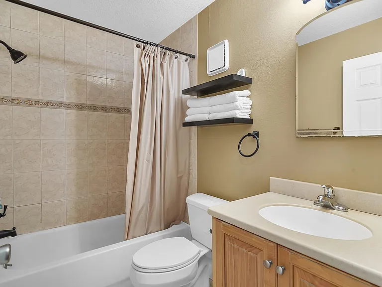 650 W Pope Rd #208 — Photo 25