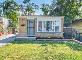 208 W 154th Pl, Harvey, IL 60426