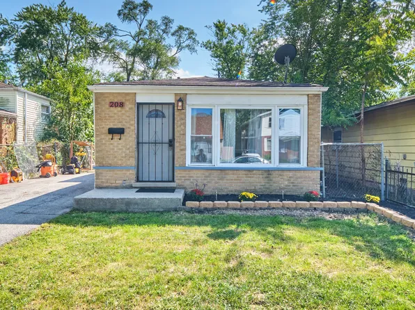 208 W 154th Pl, Harvey, IL 60426