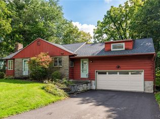7660 Somerset Ln, Manlius, NY 13104