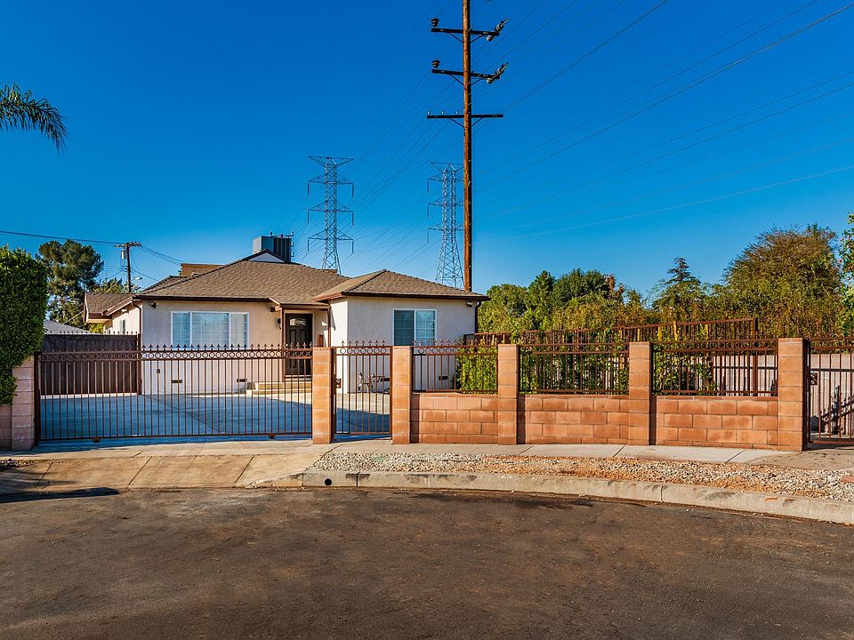 1st image of 7837 Wilkinson Ave