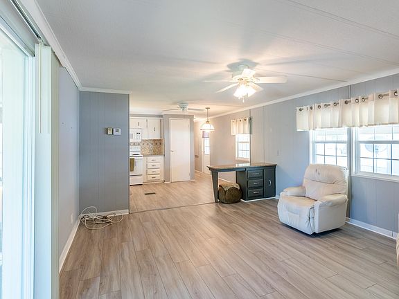 4th image of 4060 Mission Bell Drive