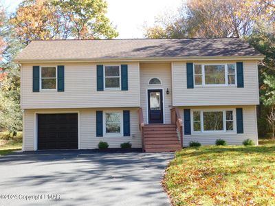 3123 Essex Rd, Tobyhanna, PA, 18466