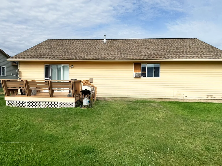 141 Greenbriar Dr — Photo 16