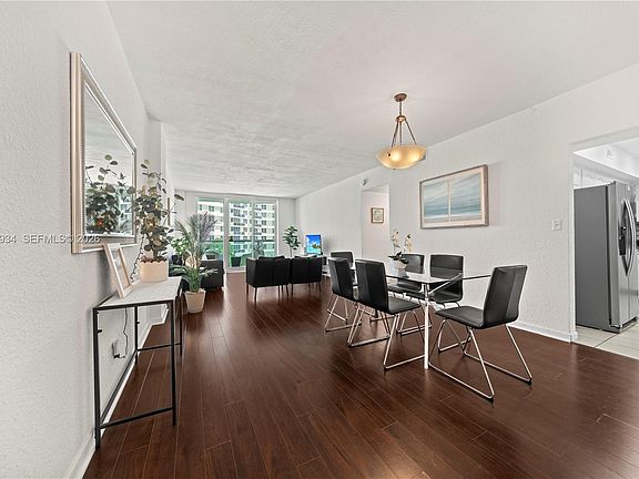 4th image of 3801 S Ocean Dr APT 4B
