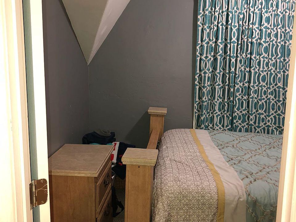 Main Bedroom Entrance