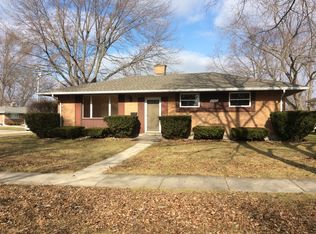 1742 Riverside Dr, Monroe, MI 48162