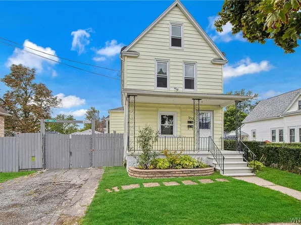 252 N Bryant St, Depew, NY 14043