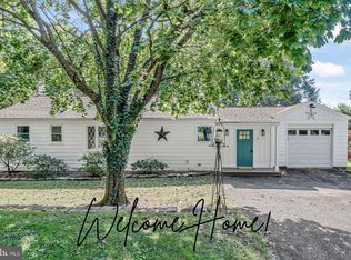 3 Wagner St E, Hummelstown, PA 17036
