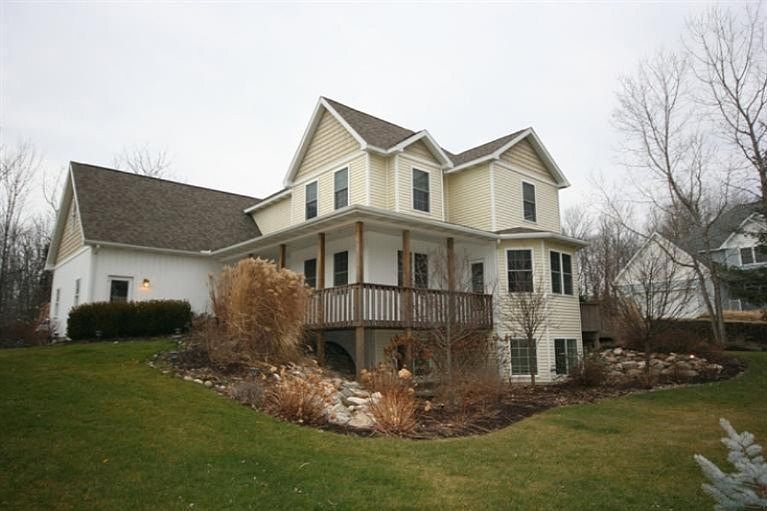 1st image of 85 O'Sullivan Dr
