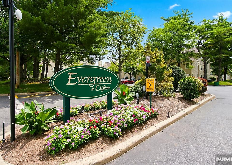 1st image of 29 Timber Dr APT 68