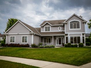 2605 Fox Ct, Waukesha, WI 53189
