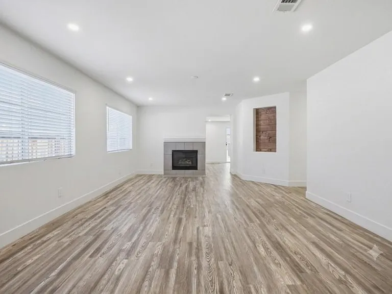 23856 Silver Summit Ct — Photo 39