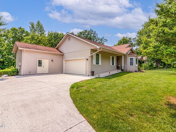 4th image of 537 Snead Dr