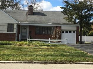 239 Davenport Ave, New Rochelle, NY 10805