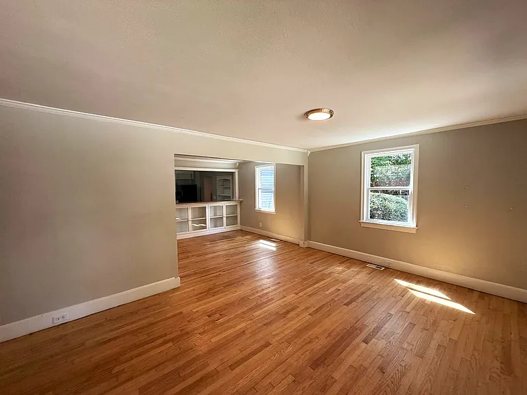 20 Hutto Ct — Photo 3