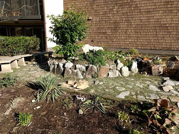 9847 Manchester Dr #105 — Photo 6