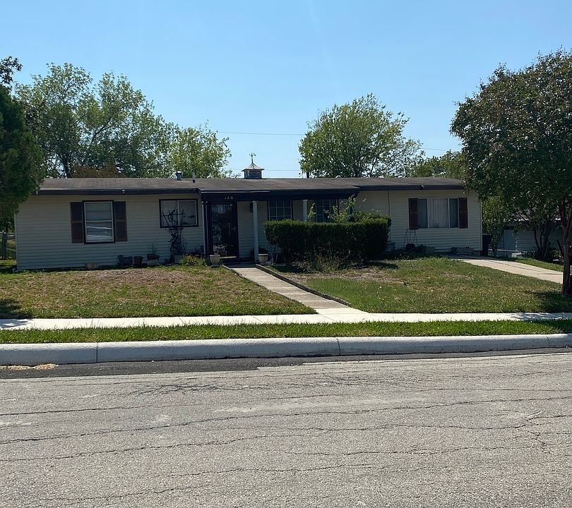 1st image of 150 MOSS VALLEY ST