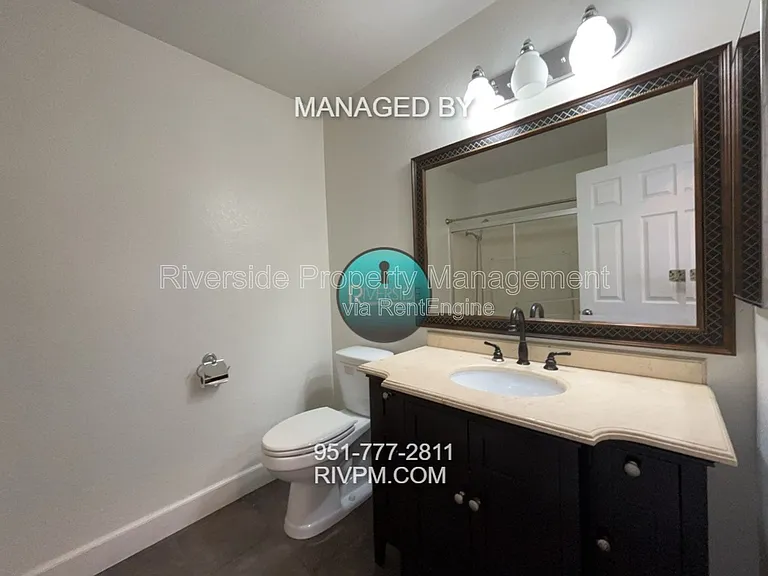 21498 Townsendia Ave — Photo 31