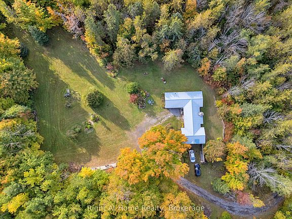 2nd image of 570 Meadowview Rd