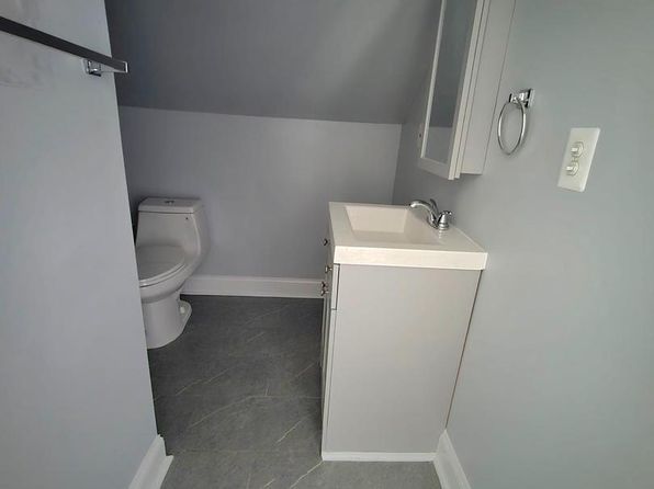 158 Evergreen Ave #B, Oaklyn, NJ 08107