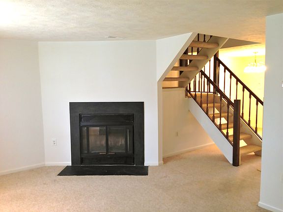 3rd image of 7719 Balla Ct