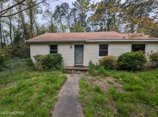 403 Brian Rd, Aberdeen, NC 28315