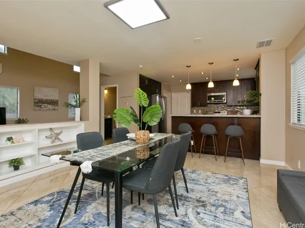 94-1006 Kuhao St, Waipahu, HI 96797