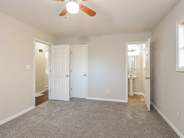 5734 Amalfi Way — Photo 12