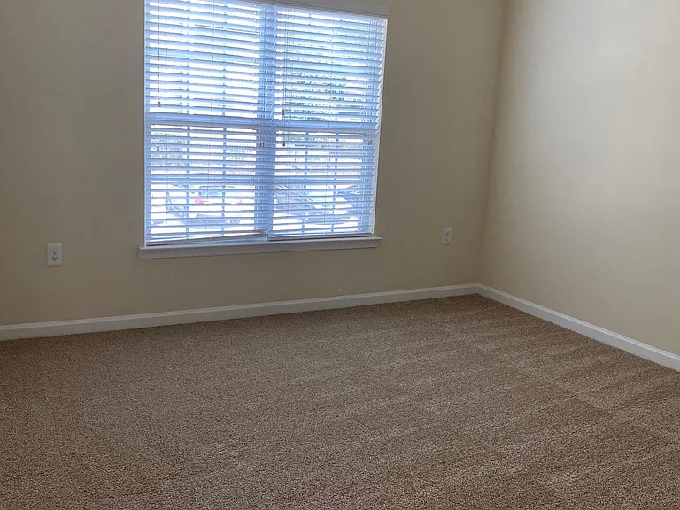 Clairmont at Farmgate — Photo 77