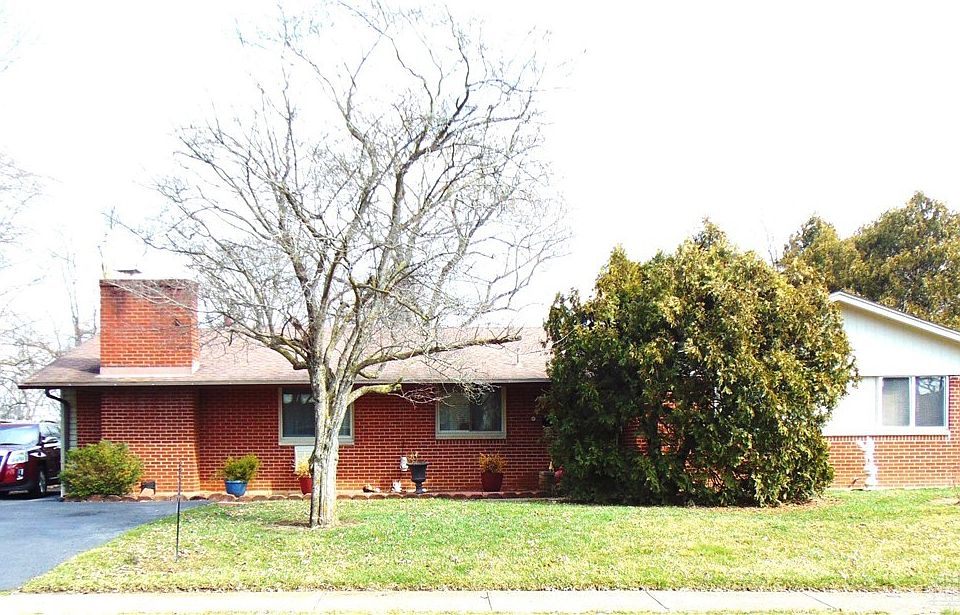 1st image of 120 Macgregor Dr