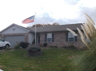 5199 Shenandoah Ave, Newburgh, IN