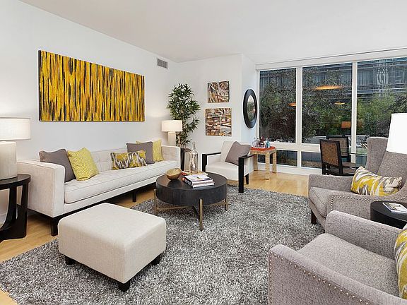 3rd image of 301 Mission St APT 4E