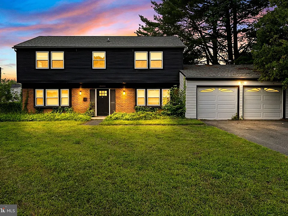 17 Tillman Ln