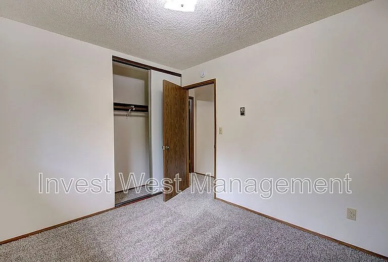 854 SE Washougal River Rd — Photo 16