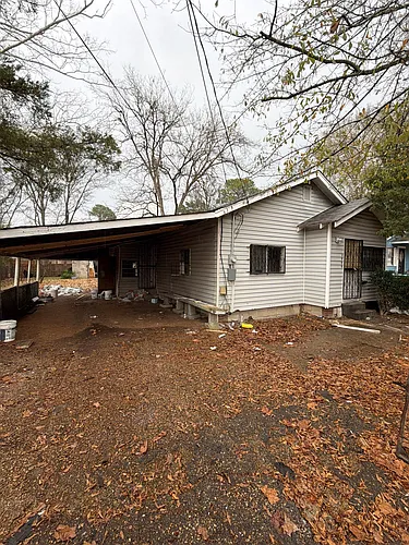 3026 Bishop Ave Photo 1