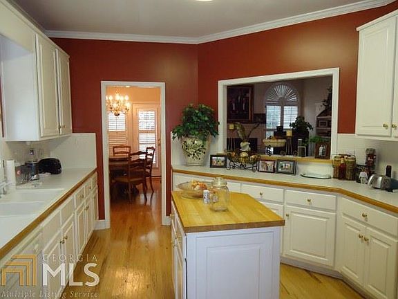 5th image of 105 Wexford Ct #1