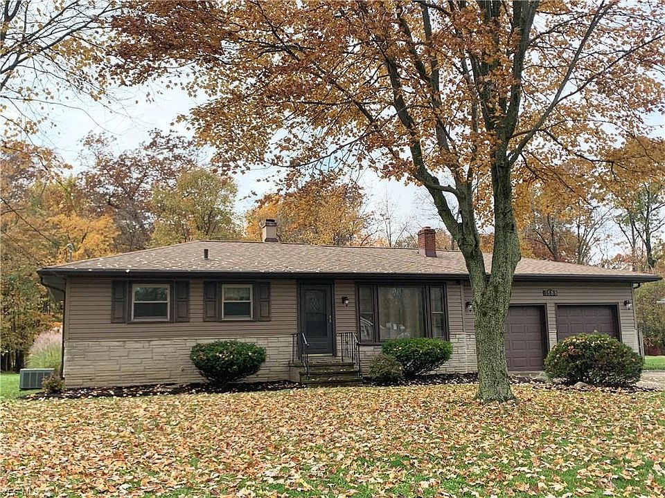 1st image of 1588 Diana Dr