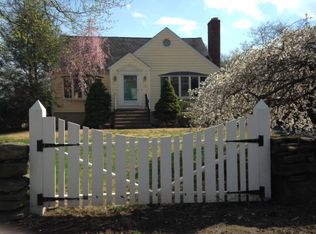 23 Chestnut Hill Rd, Trumbull, CT 06611